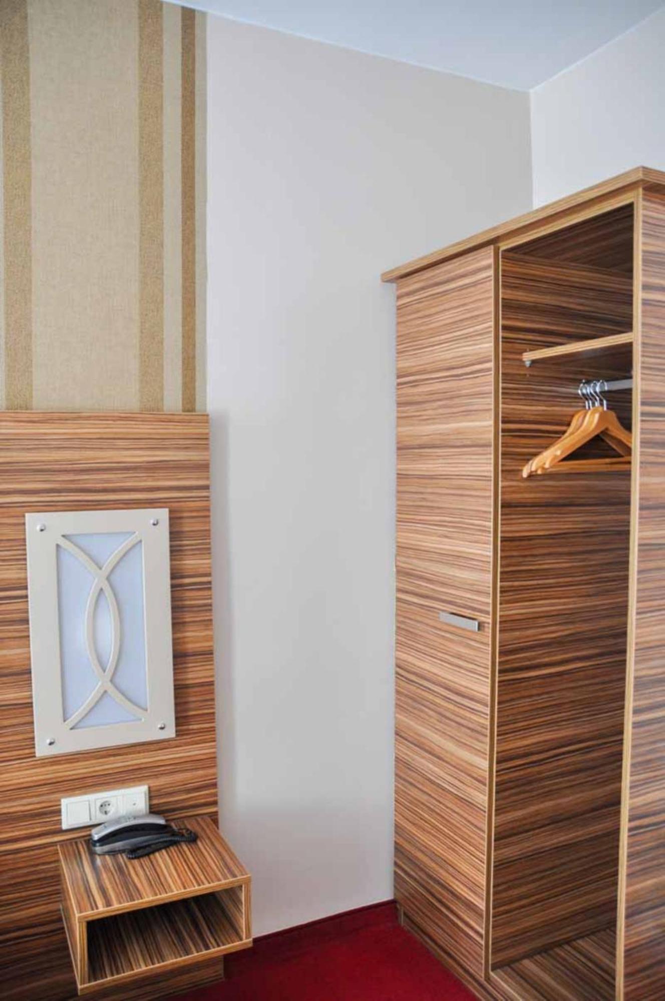 Erde Hotel Erlangen Zewnętrze zdjęcie