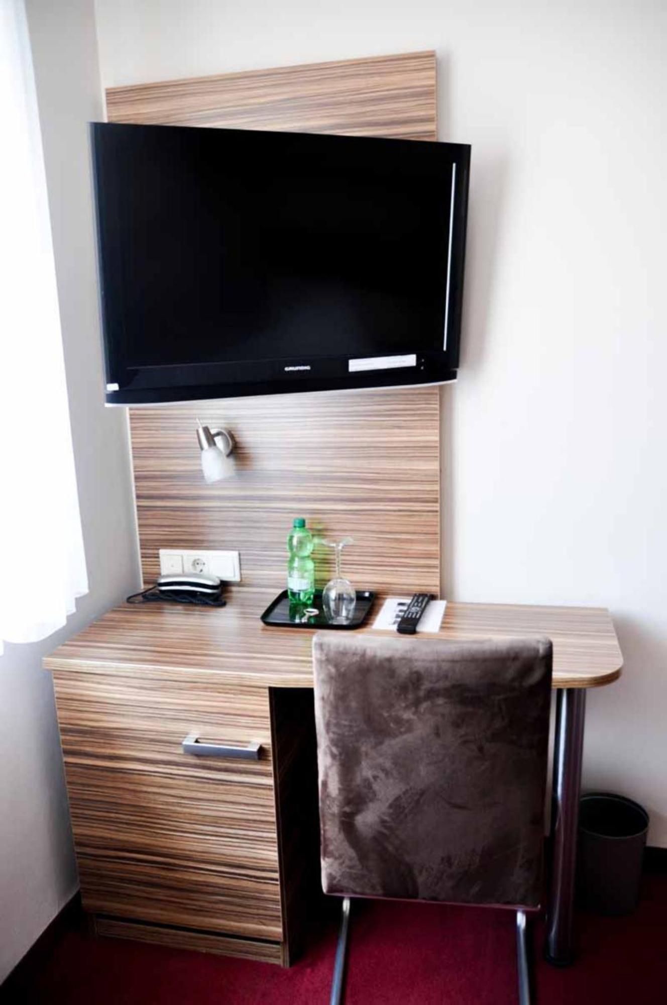 Erde Hotel Erlangen Zewnętrze zdjęcie