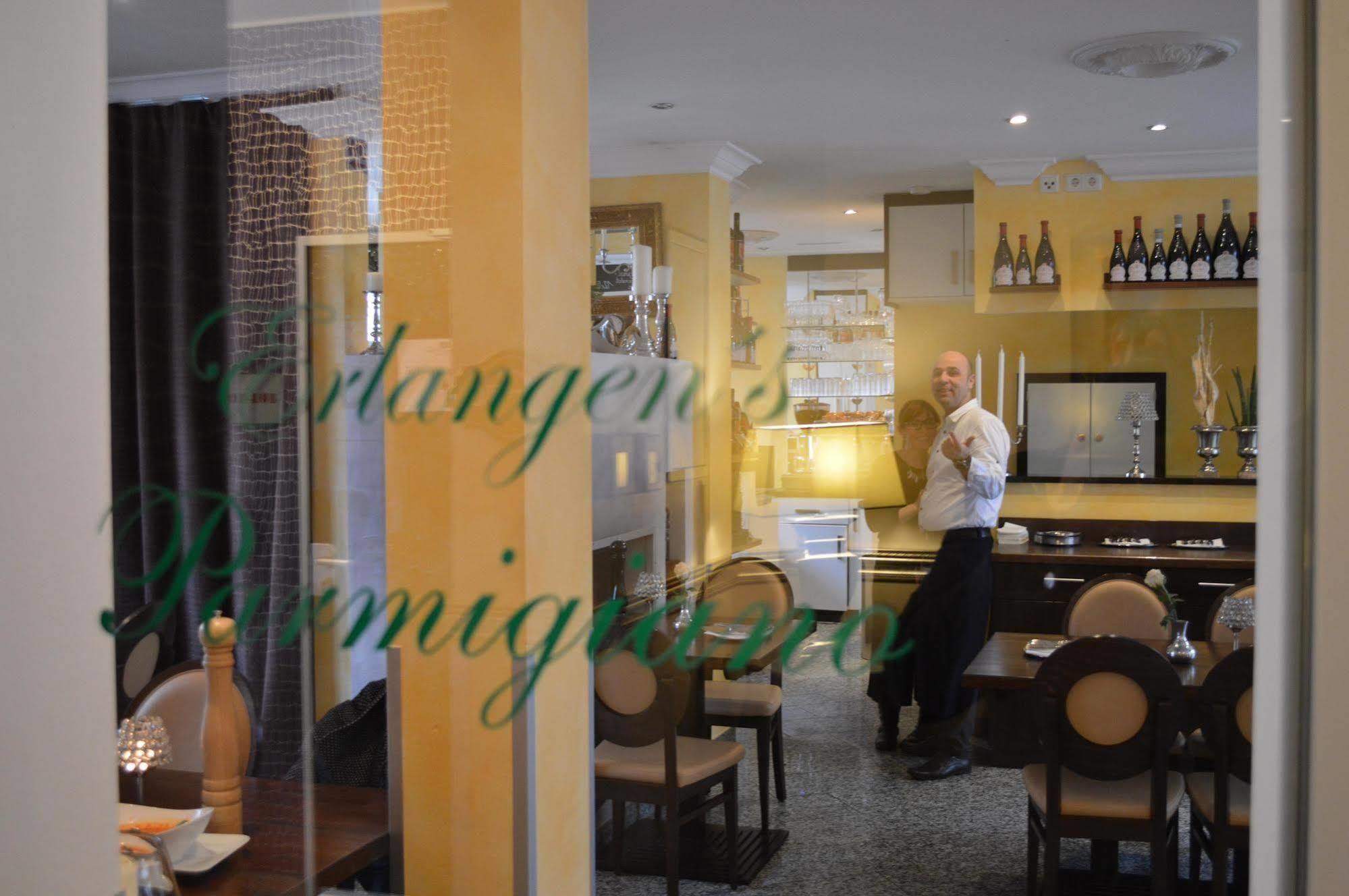 Erde Hotel Erlangen Zewnętrze zdjęcie